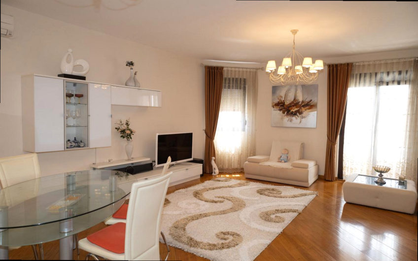 Two-bedroom apartment on the Pine waterfront in Tivat