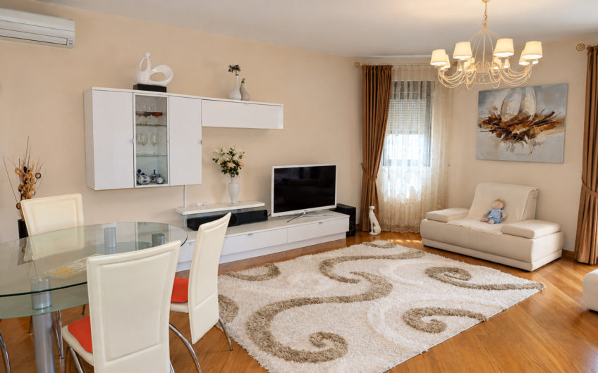 Two-bedroom apartment on the Pine waterfront in Tivat