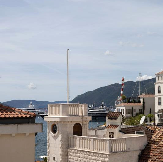 Two-bedroom apartment on the Pine waterfront in Tivat